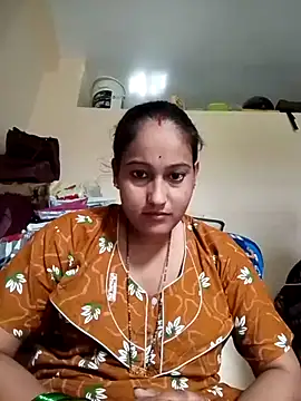 Sexi roovi online show from August 3, 10:32 am