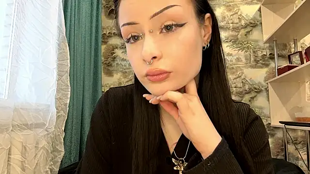 YoursinGoddes online show from April 14, 3:28 pm