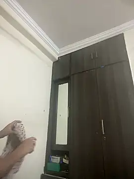 flywithkavish online show from March 29, 2:02 am