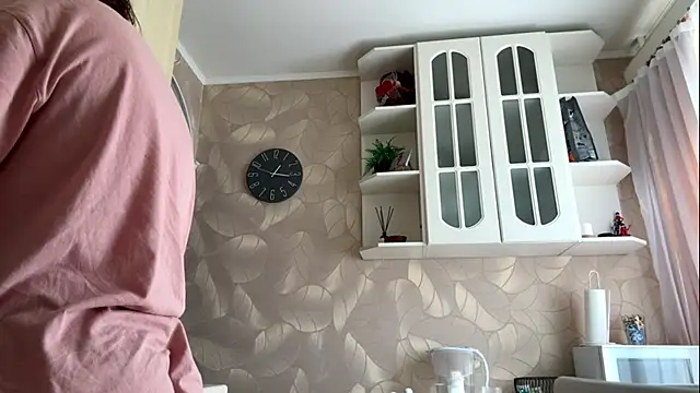 Emely Cute online show from March 31, 10:17 am