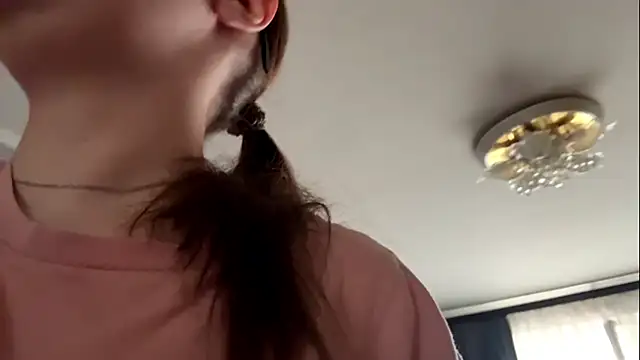 Emely Cute online show from March 30, 9:22 am