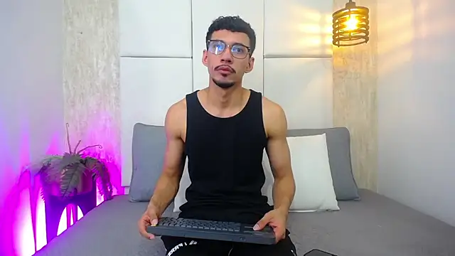 Philip collins online show from May 30, 1:23 am