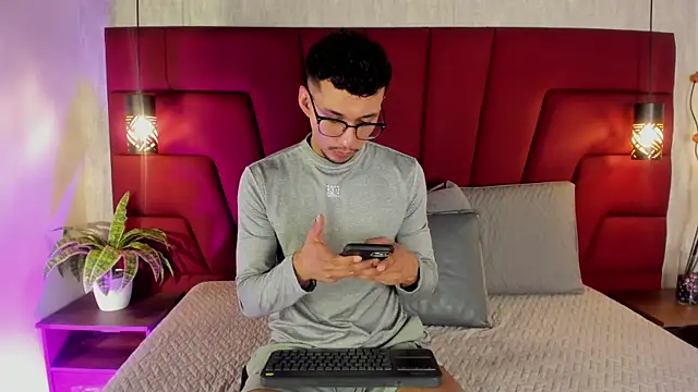 Philip collins online show from May 2, 12:32 pm
