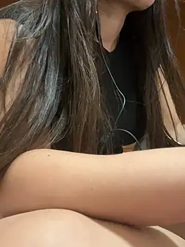 Supremegirlvibes online show from May 1, 3:06 pm