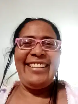 sexymomsn online show from April 23, 7:48 pm