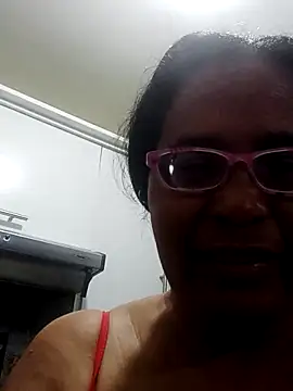 sexymomsn online show from April 9, 12:23 am