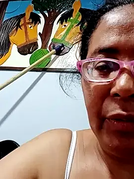 sexymomsn online show from April 26, 2:58 pm