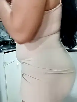sexymomsn online show from May 4, 1:58 pm