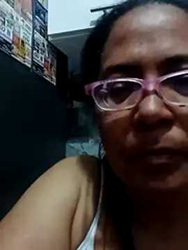 sexymomsn online show from May 15, 1:53 pm