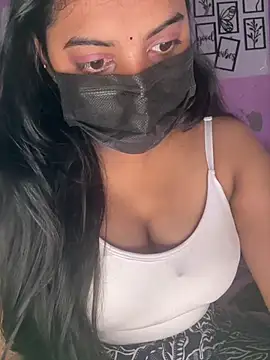 miss eyekiller12 online show from June 19, 10:10 am