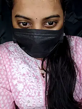 miss eyekiller12 online show from March 24, 7:25 pm