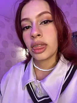 Snapshot of steffmontespink18 chatting on July 8, 1:23 pm steffmontespink18 online show from July 8, 1:23 pm