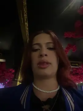 Snapshot of steffmontespink18 chatting on August 9, 2:30 am steffmontespink18 online show from August 9, 2:30 am