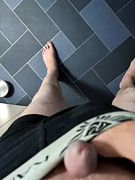 Notiesfuk online show from May 14, 3:58 am