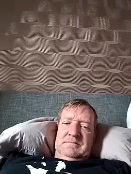 Notiesfuk online show from April 7, 12:07 pm