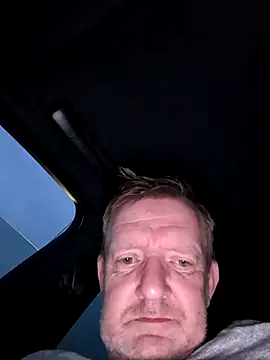Notiesfuk online show from June 12, 9:45 pm
