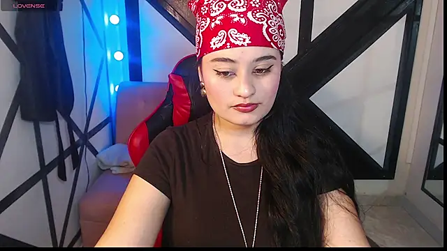 gabriela tm1 online show from June 6, 2:33 pm