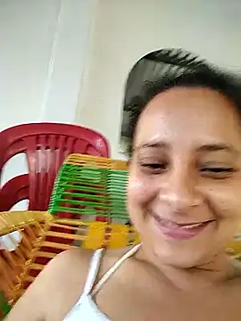 Sofia Alane online show from May 4, 10:01 pm