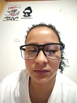 Sofia Alane online show from April 2, 9:05 am