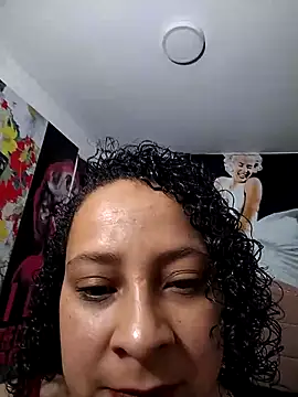 Sofia Alane online show from April 15, 9:15 am