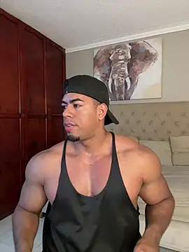 Trevor vinc online show from April 5, 1:18 pm