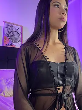 Miia coollins online show from April 1, 4:04 pm