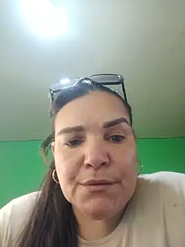 Snapshot of Zuleyka_69 chatting on May 15, 9:46 pm Zuleyka 69 online show from May 15, 9:46 pm