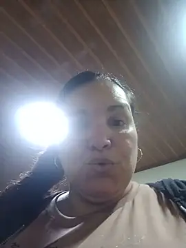 Snapshot of Zuleyka_69 chatting on June 6, 9:53 pm Zuleyka 69 online show from June 6, 9:53 pm