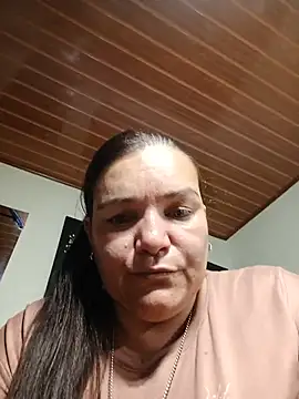 Snapshot of Zuleyka_69 chatting on June 17, 10:41 pm Zuleyka 69 online show from June 17, 10:41 pm