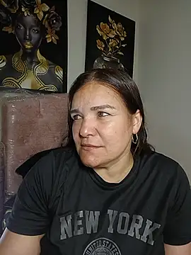Snapshot of Zuleyka_69 chatting on June 11, 10:18 pm Zuleyka 69 online show from June 11, 10:18 pm