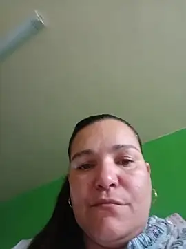 Snapshot of Zuleyka_69 chatting on May 18, 10:14 pm Zuleyka 69 online show from May 18, 10:14 pm