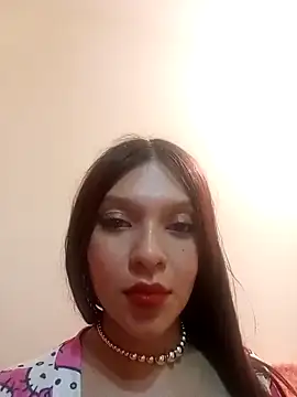 Snapshot of PrincessGlow chatting on March 22, 1:31 am PrincessGlow online show from March 22, 1:31 am