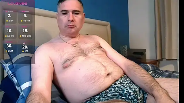 Pauly Andrew online show from April 24, 8:22 pm