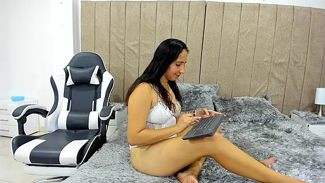 macarena sex05 online show from March 24, 3:17 am