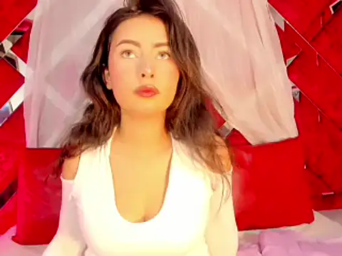 chrisstin foxx  online show from April 1, 3:41 am