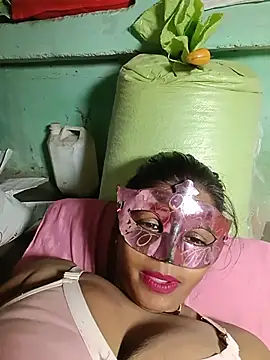 hotpussyxxx777 online show from July 1, 11:27 pm