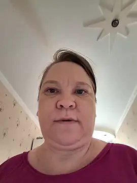  Yourpussy  online show from May 9, 6:06 am