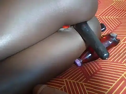 Snapshot of marylicious chatting on March 27, 8:26 am marylicious online show from March 27, 8:26 am