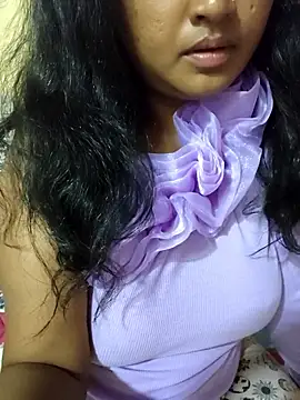 Tridha 2 online show from April 12, 11:52 pm