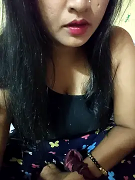 Tridha 2 online show from April 15, 7:40 pm