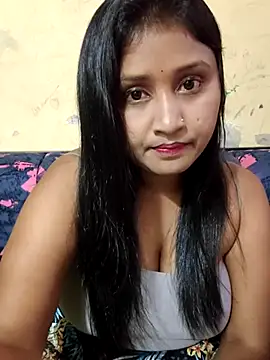 Snapshot of Tridha_2 chatting on May 22, 6:50 pm Tridha 2 online show from May 22, 6:50 pm