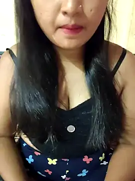 Snapshot of Tridha_2 chatting on June 3, 1:01 pm Tridha 2 online show from June 3, 1:01 pm
