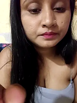 Snapshot of Tridha_2 chatting on May 29, 7:09 pm Tridha 2 online show from May 29, 7:09 pm