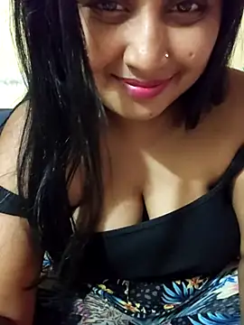 Snapshot of Tridha_2 chatting on June 18, 9:31 pm Tridha 2 online show from June 18, 9:31 pm