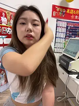 DAHLiA95 online show from June 1, 6:57 am