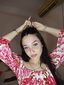 icedrosemarye online show from May 16, 5:34 pm
