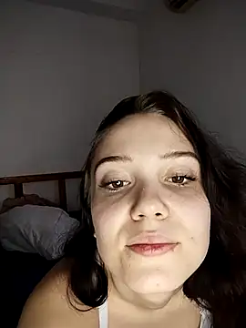 icedrosemarye online show from April 2, 3:41 pm