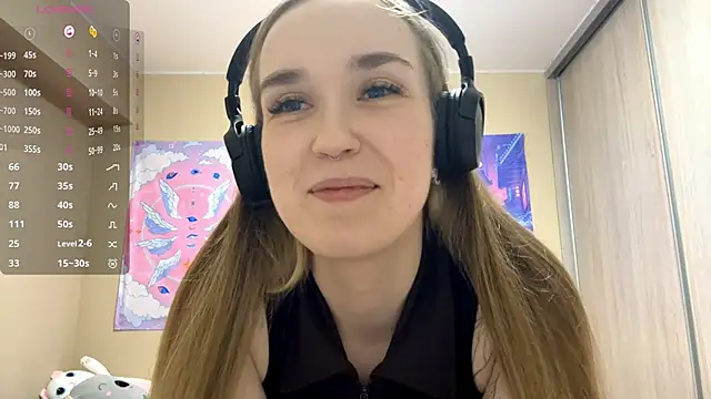 DenitaSpace online show from April 8, 1:56 pm