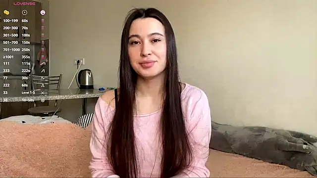 AureaMaggi online show from March 30, 4:58 am