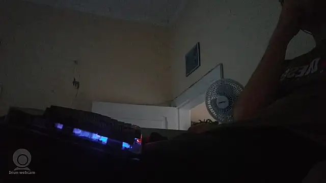 Sueliton2 online show from March 24, 8:53 pm